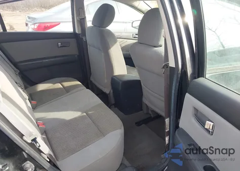 2011 Nissan Sentra 2.0Sr z USA, uszkodzony, nr VIN 3N1AB6AP1BL718422